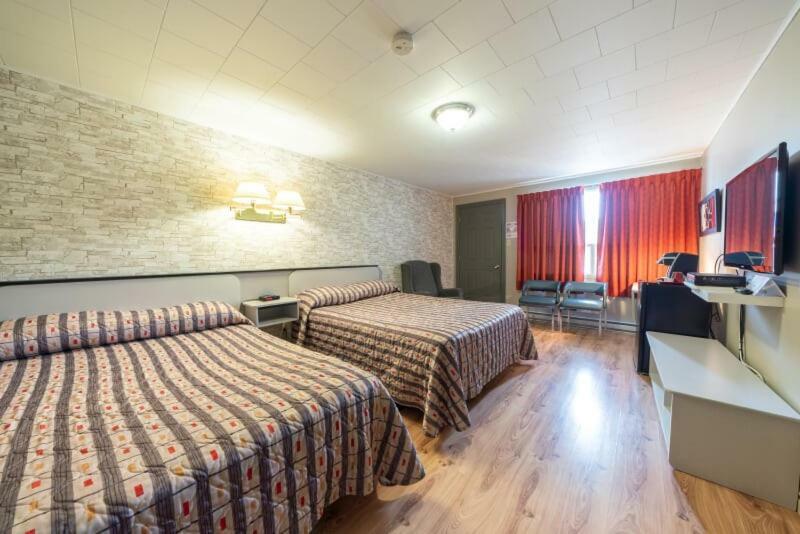 Motel Claude Degelis 외부 사진