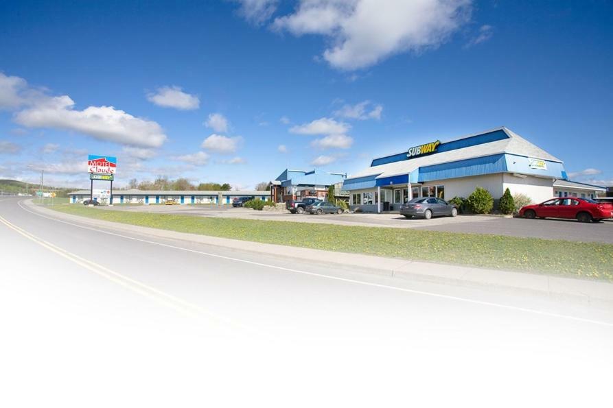 Motel Claude Degelis 외부 사진