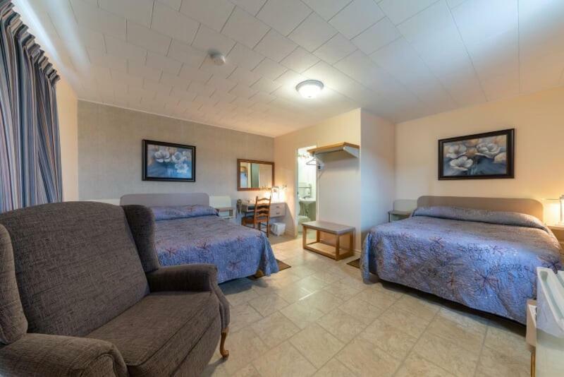 Motel Claude Degelis 외부 사진